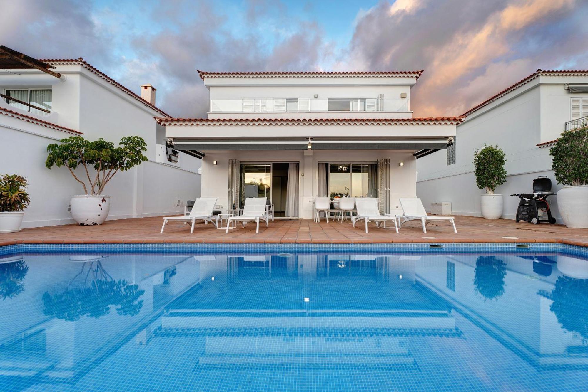 Espectacular Villa Aurora By Paramount Holidays Puerto de Santiago  Extérieur photo