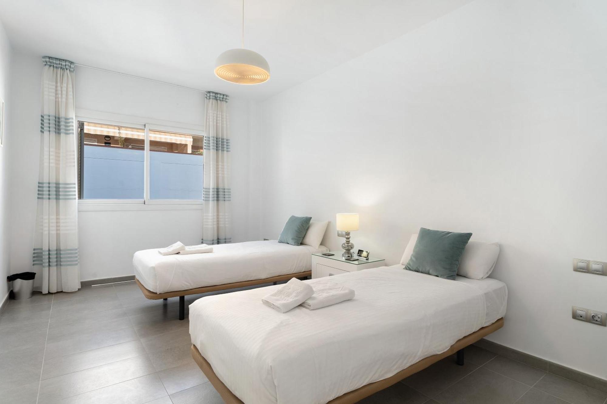 Espectacular Villa Aurora By Paramount Holidays Puerto de Santiago  Extérieur photo